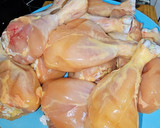 Foto del paso 1 de la receta: Pollo guisado de fiestas