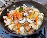 Foto del paso 4 de la receta Ensalada de tomate refrescante exprés 👍🏻