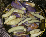 Foto langkah ke 1 dari resep Terong Balado.