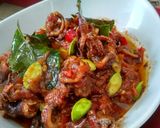 Foto langkah ke 4 dari resep Sambal petai cumi asin.