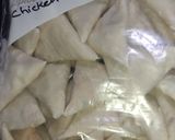 A picture of step 9 of Chicken Qeema Samosa.