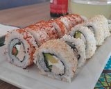 Foto del paso 3 de la receta: Sushi de pollo, palta y queso