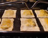 Foto langkah ke 6 dari resep Apple Pie "Bantal" ala Mama KamaRo.