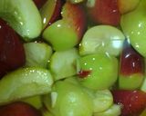 Hình bước làm 1 của món Đào tươi ngâm -Pha Trà Đào