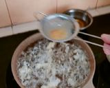 Foto langkah ke 3 dari resep Telur Gulung Krispy.