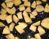 Foto del paso 2 de la receta: Papas con pescado y salsa de morrón