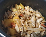 Foto del paso 5 de la receta: Patatas guisadas con setas