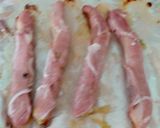 A picture of step 5 of My stuffed Bacon Rolls.🤫.