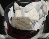 A picture of step 4 of No-Knead Artisan Bread.