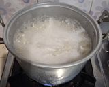 Foto langkah ke 3 dari resep Cara Masak Nasi di Dandang.