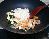 奶香雞肉時蔬炒飯的食譜步驟5照片