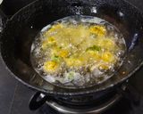 A picture of step 6 of Crispy Cauliflower Sesamey Pakoda.