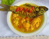 Foto langkah ke 3 dari resep Telur ikan Mas bumbu kuning.
