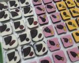 Nuts and berries chocolates recipe step 3 photo