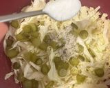 Foto del paso 4 de la receta: Col rizada del huerto, aliñada