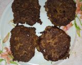 A picture of step 7 of Home-made Beef Burgers.