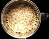 A picture of step 3 of Urad dal ponda.