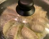 Gyoza (Pot sticker)/ recipe step 3 photo