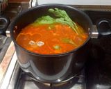 A picture of step 6 of Mole de Olla.