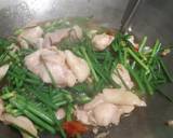 ผัดเนื้อไก่ใส่ดอกไม้กวาด วิธีทำสูตร 6 รูป