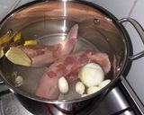 Kövesztett disznónyelv recept fázis 2 fotója