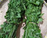 Foto langkah ke 1 dari resep Gulai Daun Pakis Udang.