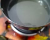 सिमला मिरचीची भजी (Shimla Mirchichi Bhajji Recipe In Marathi) रेसिपी स्टेप 2 फोटो 