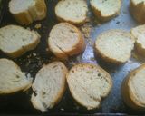 Foto del paso 1 de la receta: Pan con Mantequilla de Ajo