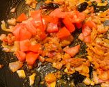দই দিয়ে স্পাইসি স্যামন কারি (Doi diye Spicy Salmon Curry recipe in Bengali) রেসিপির ধাপ 4 ছবি