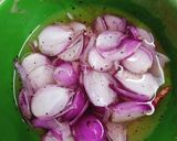 Hình bước làm 4 của món Gà om bia
