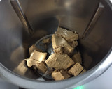 Foto del paso 1 de la receta: Flan de turrón de Jijona en Thermomix