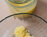 Foto del paso 1 de la receta: Cookies saludables de harina de almendras como receta de aprovechamiento 🍪 sin azúcar ni edulcorante