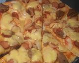 Foto langkah ke 3 dari resep Pizza Sosis dan Bakso.