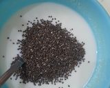 A picture of step 1 of Pears curd with chia seeds.