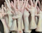 Hình bước làm 2 của món Chân gà mềm dịu 😂😂😂