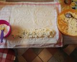 Túrós mazsolás rétes réteslapból recept fázis 5 fotója