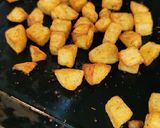 صورة لخطوة 4 من وصفة سباغيتي بكرات اللحم والبطاطس اللذيذه 😋
