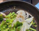 Foto del paso 3 de la receta: Filete de pescado (pescadilla) con salsa de verdeo y vegetales