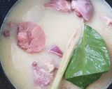 Foto langkah ke 3 dari resep Ayam goreng kemiri.