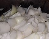 A picture of step 3 of Chhole bhature.