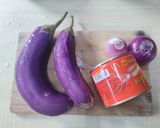Gambar langkah 1 resipi Sambal Kering Sotong Tin dan Terung.