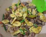 Foto langkah ke 5 dari resep Tumis Ati Ampela Putren.