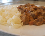 Foto del paso 7 de la receta: Ragout de ternera y setas en salsa de soja y nata