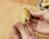 Foto langkah ke 5 dari resep Cireng Tahu Mini Devina Hermawan.
