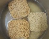 Hình bước làm 3 của món Mỳ xào thập cẩm