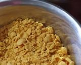 Foto langkah ke 1 dari resep Corn Flakes Butter Cookies.