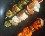 A picture of step 9 of Tri colour paneer tikka.