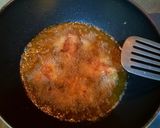 Foto langkah ke 5 dari resep Ayam Goreng Cepat Praktis.
