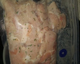 Foto del paso 1 de la receta: Brochetas de lomo en salsa de queso