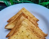 Foto langkah ke 6 dari resep Garlic Bread Sederhana (Air Fryer).